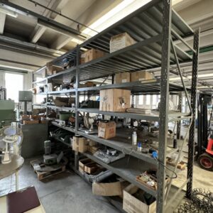 SCAFFALATURA CON PIANETTI ( 4 MONTANTI -7 PIANI)