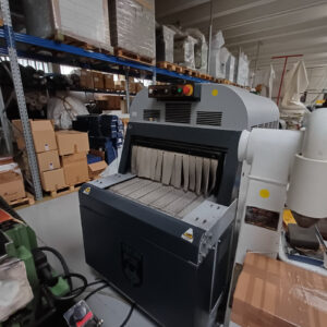 IRON FOX FR 4400DM-CE-