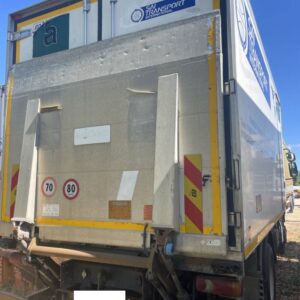 RENAULT 44ACA6       ISOTERMICO.