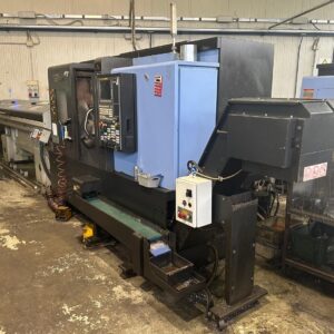 DOOSAN LYNX220LSYA CON CARICATORE TOP FUSION