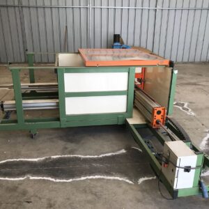 ASSEMBLAGGIO E IMBUSTAMENTO CUSCINI