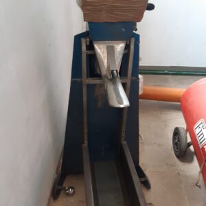 MARVY INSACCATRICE SEMIAUTOMATICA