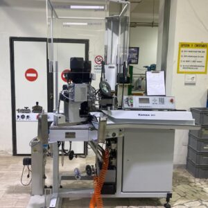 KOMAX GAMMA 311 CRIMPATRICE AUTOMATICA CON 2 AGGRAFFATRICI