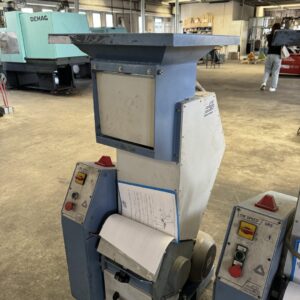 SB PLASTICS GRS 300.