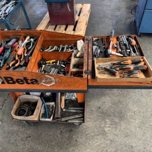 BETA ACTION -CARRELLO COMPLETO DI ATTREZZI