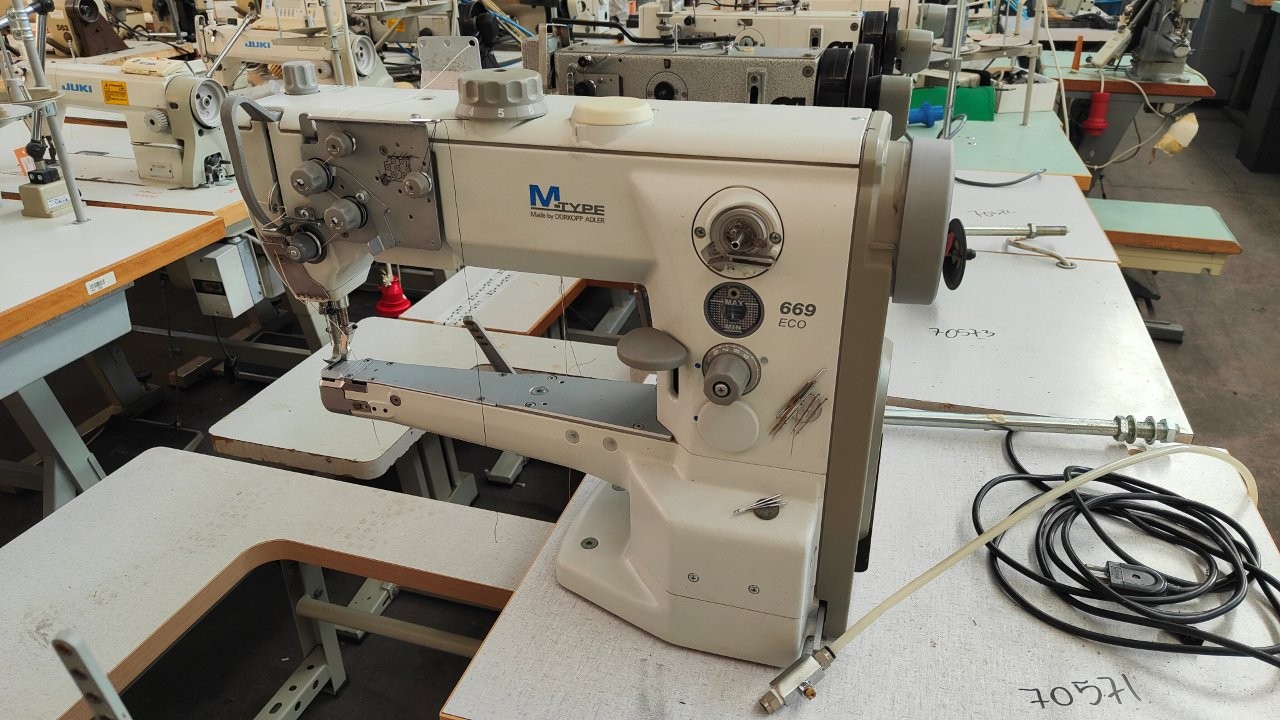 70571_1960cc08